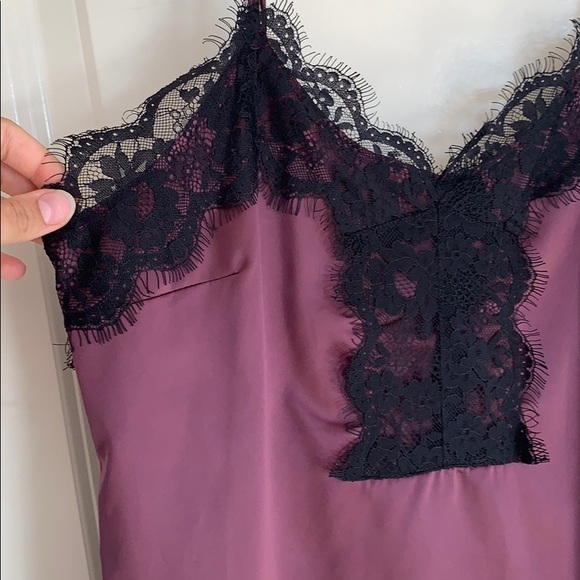 Satin purple lace tank (M) - Picture 5 of 7